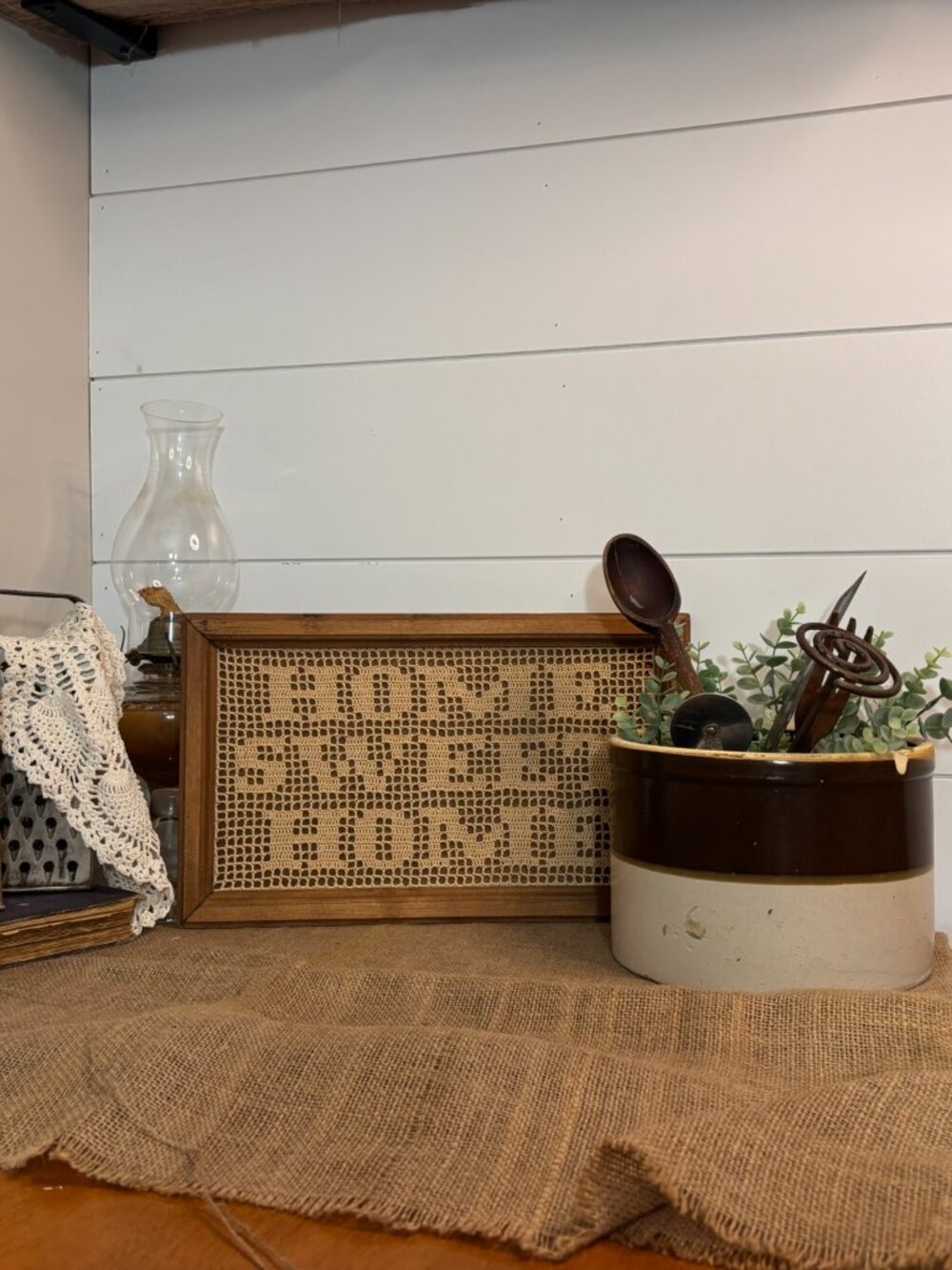 VTG Framed Crochet Home Sweet Home Sign Wall Decor Cottagecore Farmhouse - Picture 2 of 11